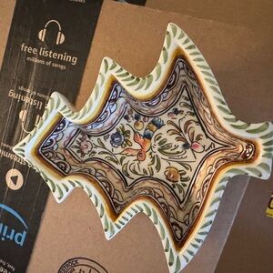 Decorative Ceramic Leaf Dish with Floral Design